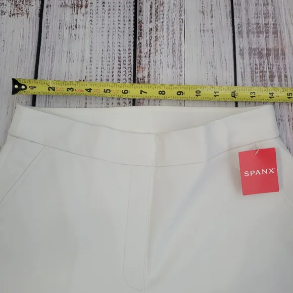 Spanx On the Go Ankle Slim Straight Pull On Pants White Medium NEW NWT - Picture 6 of 10